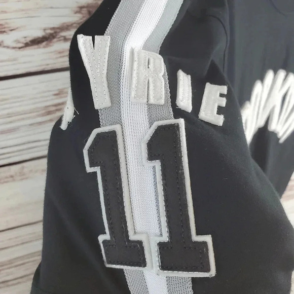 Pro Standard Brooklyn Nets NBA Men's Small #11 Kyrie Irving Playoffs Tee T-Shirt - Picture 12 of 12